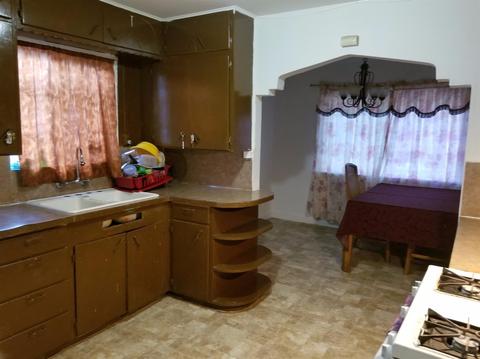 206 Flora St, Lodi, CA 95240 photo 6