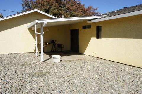 1040 Meredith Ave, Gustine, CA 95322 photo 7