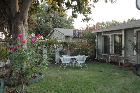 2037 Mount Whitney Ct, Modesto, CA 95358 photo 3