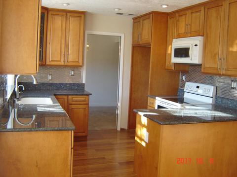 810 Amaretto Dr, Tracy, CA 95376 photo 2