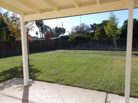 321 Sycamore Ave, Gustine, CA 95322 photo 32