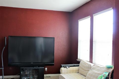 4170 N Berkeley Ave, Turlock, CA 95382 photo 3