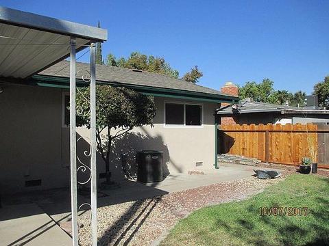 404 Kavanagh Ave, Modesto, CA 95350 photo 2