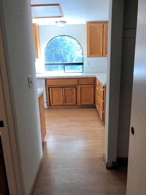 8210 Bluehaven Ct, Antelope, CA 95843 photo 9