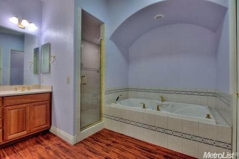 323 E Vernalis Rd, Tracy, CA 95304 photo 12