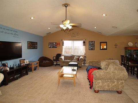 429 S Walnut Ave, Ripon, CA 95366 photo 5