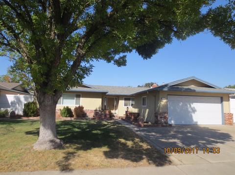 1433 Lansing Dr, Modesto, CA 95350 photo 2