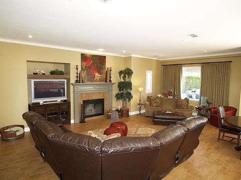 1970 Fairway Oaks Dr, Ripon, CA 95366 photo 4