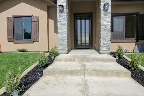 817 De Pedrini Dr, Ripon, CA 95366 photo 3