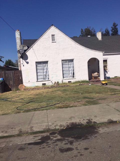 223 E Arcade St, Stockton, CA 95204 photo 1