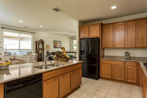 2652 W Cherry Grove Ave, Manteca, CA 95336 photo 6