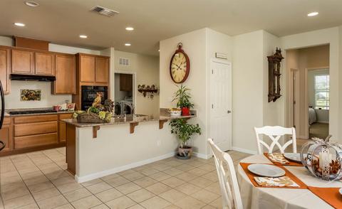 2652 W Cherry Grove Ave, Manteca, CA 95336 photo 9