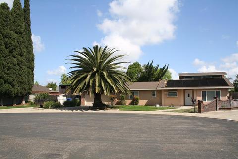 2305 Ridgeway Ct, Ceres, CA 95307 photo 1