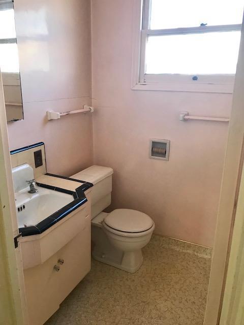 1122 Main St, Newman, CA 95360 photo 8