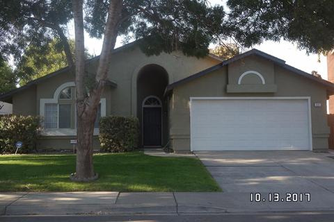 517 Sears Dr, Patterson, CA 95363 photo 1
