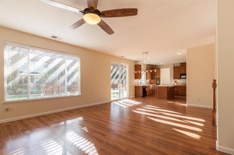 1504 Colbert Ct, Hughson, CA 95326 photo 3