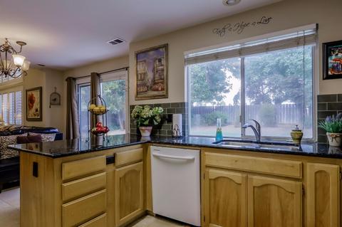 910 Zumstein Dr, Ripon, CA 95366 photo 15