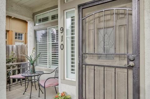 910 Zumstein Dr, Ripon, CA 95366 photo 4