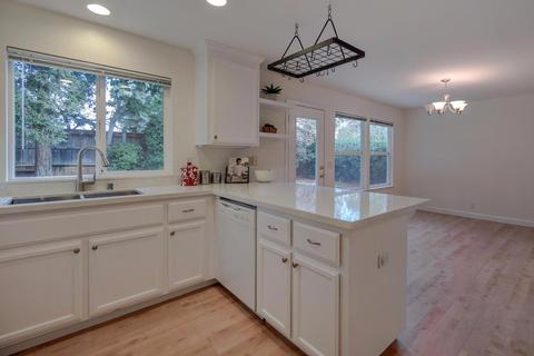 2635 Albany Ave, Davis, CA 95618 photo 13