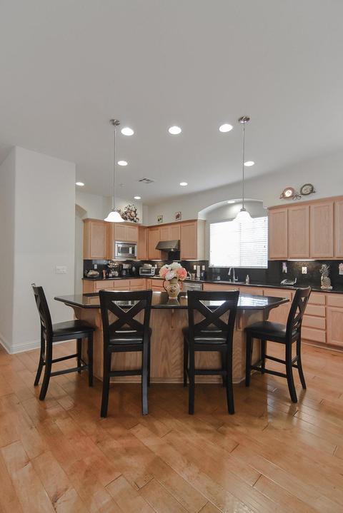 16859 Train Station Ct, Lathrop, CA 95330 photo 4