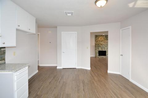 943 Parkside Ave, Manteca, CA 95336 photo 8