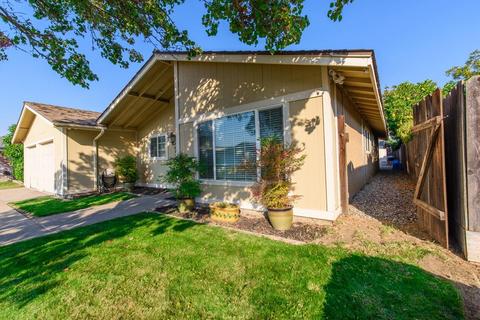 952 Carson Ave, Manteca, CA 95337 photo 2