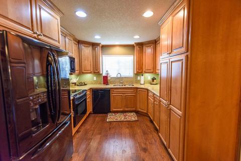 952 Carson Ave, Manteca, CA 95337 photo 10