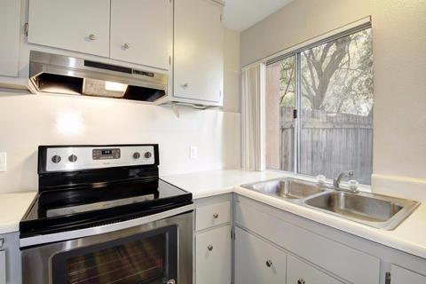 1807 Sycamore Ln, Davis, CA 95616 photo 12