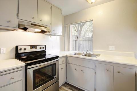 1807 Sycamore Ln, Davis, CA 95616 photo 10