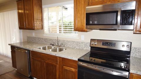 612 Sears Dr, Patterson, CA 95363 photo 12