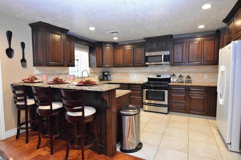1895 E Marshall St, Turlock, CA 95380 photo 12