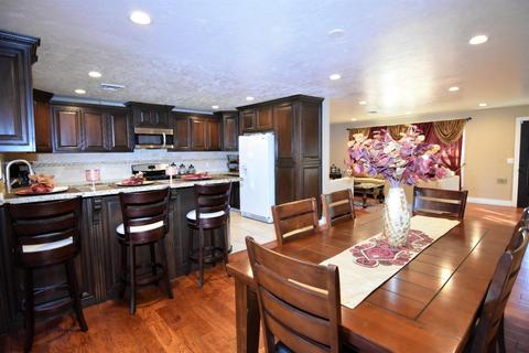 1895 E Marshall St, Turlock, CA 95380 photo 11