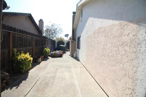 1044 Placer Ave, Manteca, CA 95336 photo 19