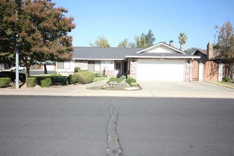 1044 Placer Ave, Manteca, CA 95336 photo 1