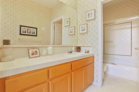 3224 Antonio Loop, Tracy, CA 95377 photo 9