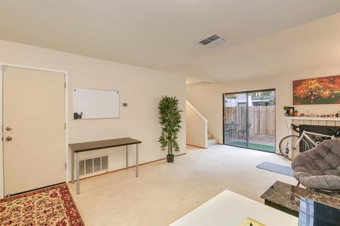 3135 Newport Ter, Davis, CA 95618 photo 3