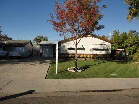 125 E 21st St, Tracy, CA 95376 photo 1