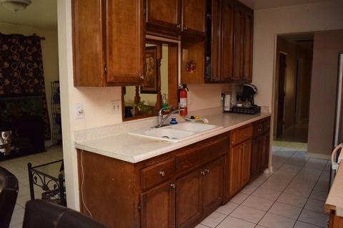 1932 Bavil Dr, Ceres, CA 95307 photo 5