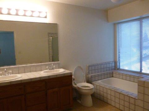 3329 Shawnee Dr, Modesto, CA 95350 photo 9