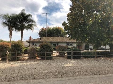 900 Orange Ave, Patterson, CA 95363 photo 3