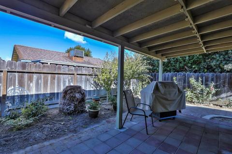 1047 Derby Ct, Manteca, CA 95336 photo 13