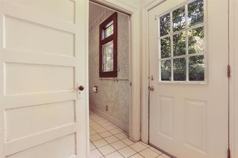 327 Poplar, Lodi, CA 95240 photo 12