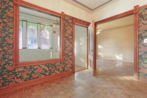 327 Poplar, Lodi, CA 95240 photo 7