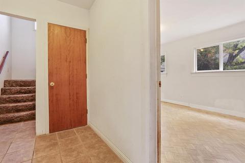 327 Poplar, Lodi, CA 95240 photo 18