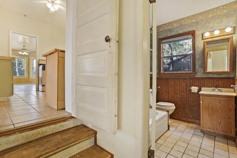 327 Poplar, Lodi, CA 95240 photo 16