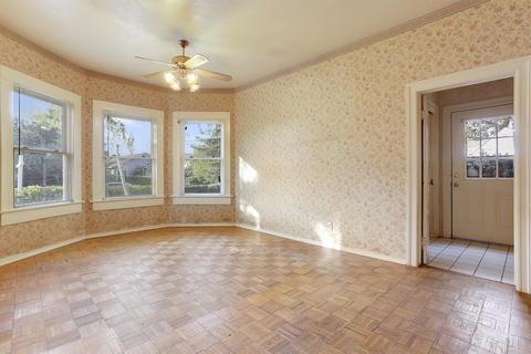 327 Poplar, Lodi, CA 95240 photo 10