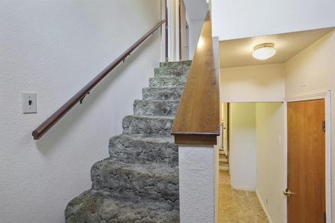 327 Poplar, Lodi, CA 95240 photo 21