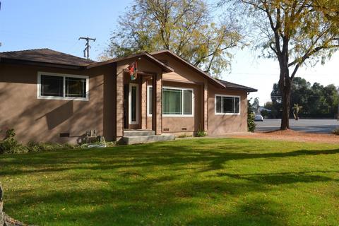1002 Douglas Ave, Modesto, CA 95350 photo 4