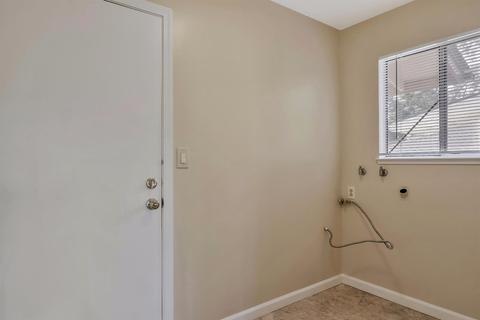 1525 Lenox Dr, Modesto, CA 95350 photo 17