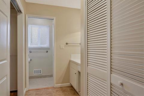 1525 Lenox Dr, Modesto, CA 95350 photo 28